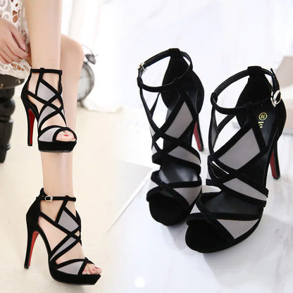 Alina | Modern comfort with chunky elegance