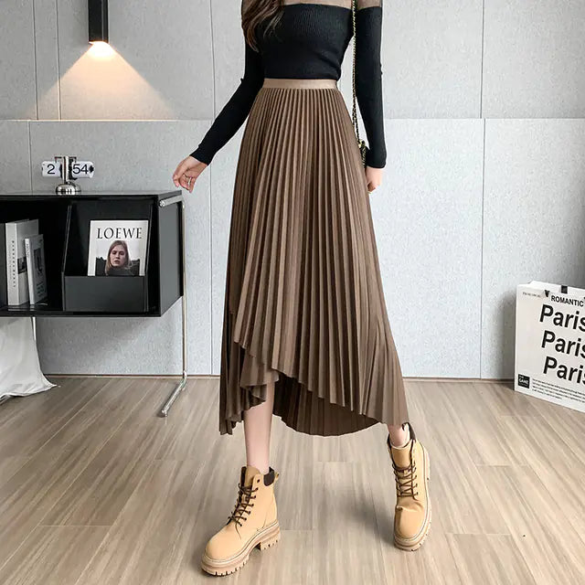 Ella | Timeless and graceful long pleated skirt