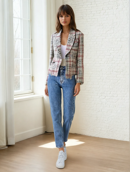 Yara | Effortless chic plaid blazer for autumn days